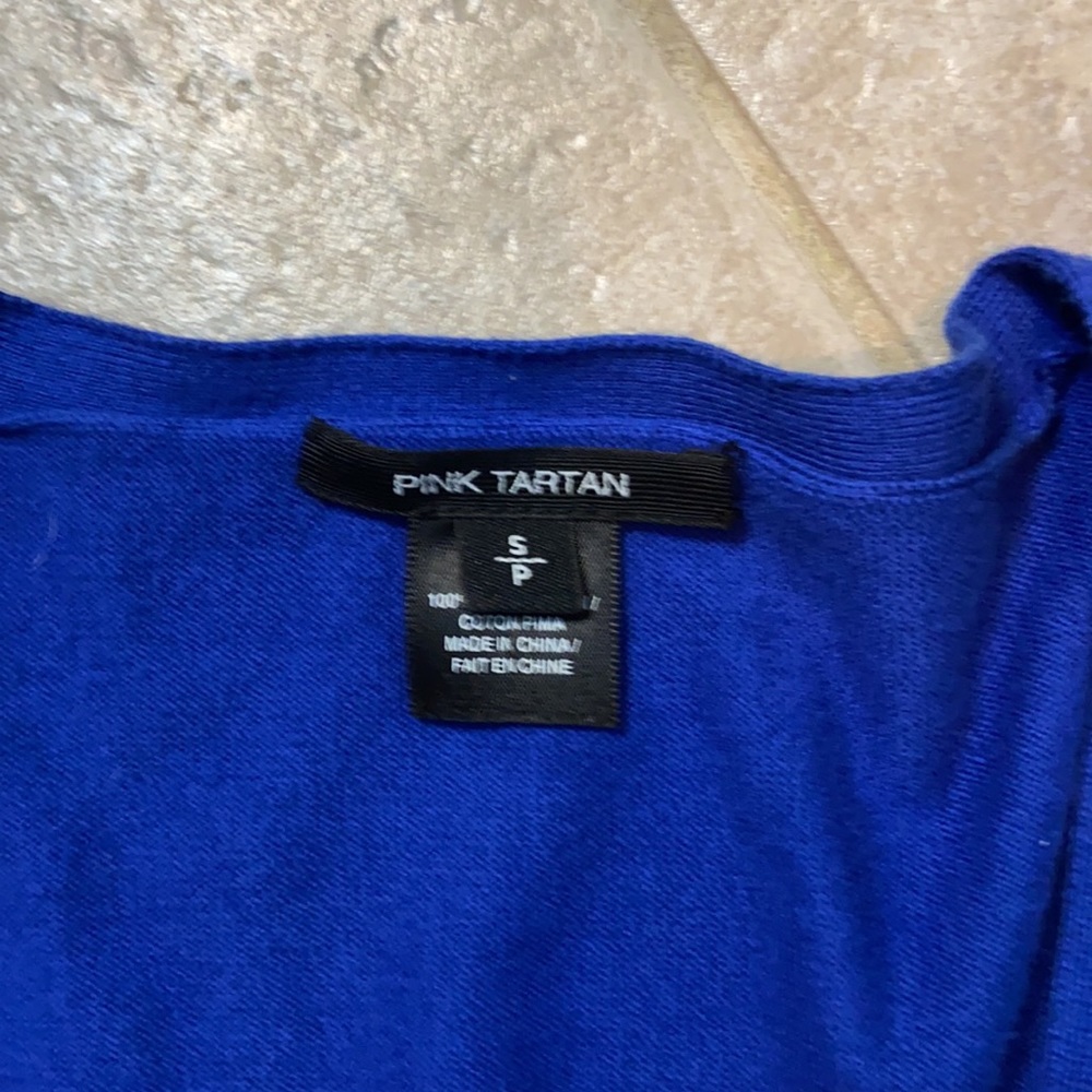 Sweater - Picture 6 of 7